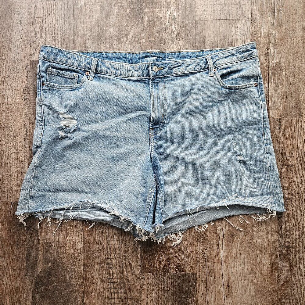 Old Navy Mid-Rise OG Loose Short